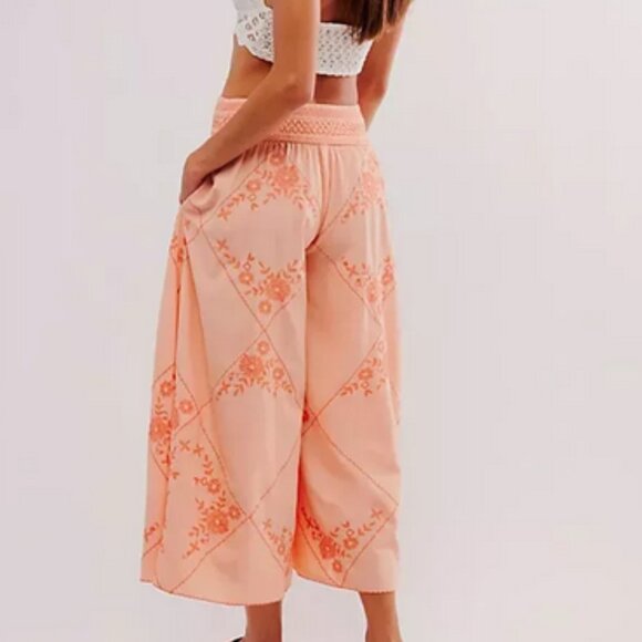 Free People Waverly Pants Floral Embroidered Smocked Sun Blush S - Picture 2 of 7